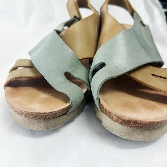 WANDA PANDA Leather Sandals 2-Tone Tan/Blue Padded Insoles Size 38/7.5 - Picture 3 of 7